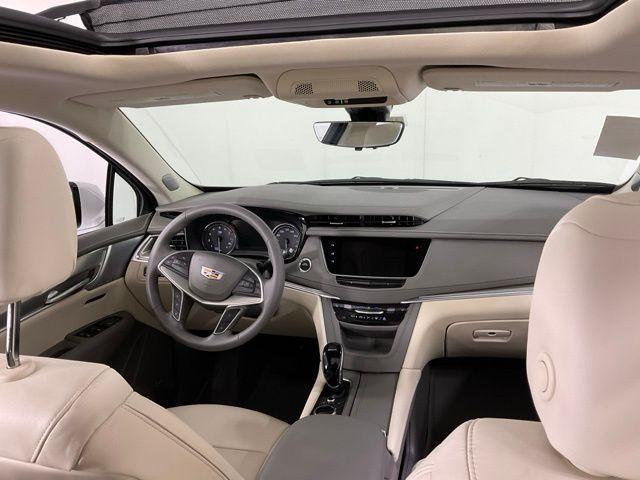 new 2025 Cadillac XT5 car, priced at $59,315