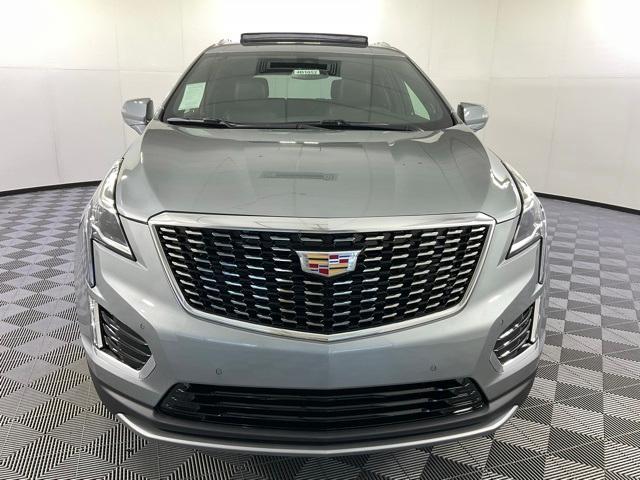 new 2025 Cadillac XT5 car, priced at $54,315