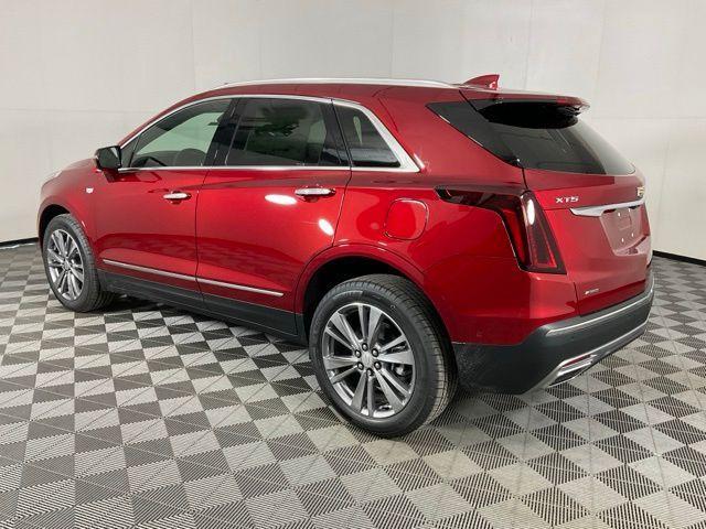 new 2026 Cadillac XT5 car, priced at $60,545