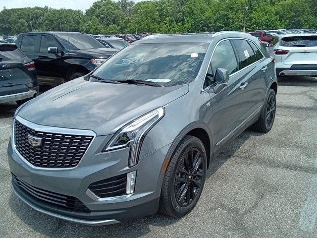 used 2022 Cadillac XT5 car, priced at $35,795