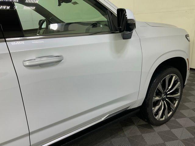 new 2026 Cadillac Escalade ESV car, priced at $132,115