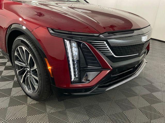 new 2025 Cadillac LYRIQ car, priced at $62,740
