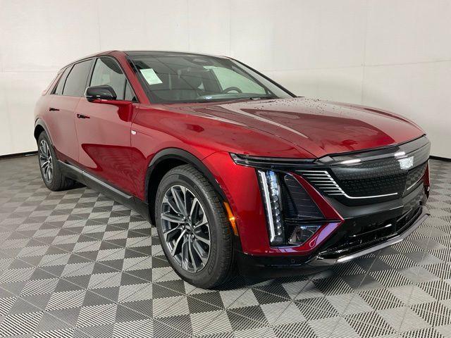 new 2025 Cadillac LYRIQ car, priced at $62,740