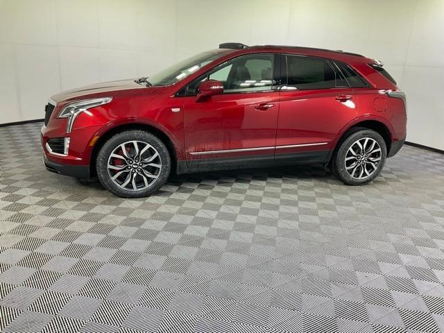 new 2025 Cadillac XT5 car, priced at $61,601