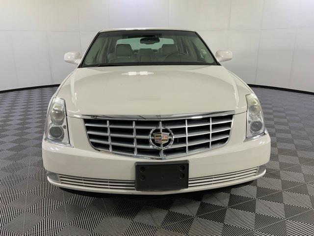 used 2006 Cadillac DTS car, priced at $7,200