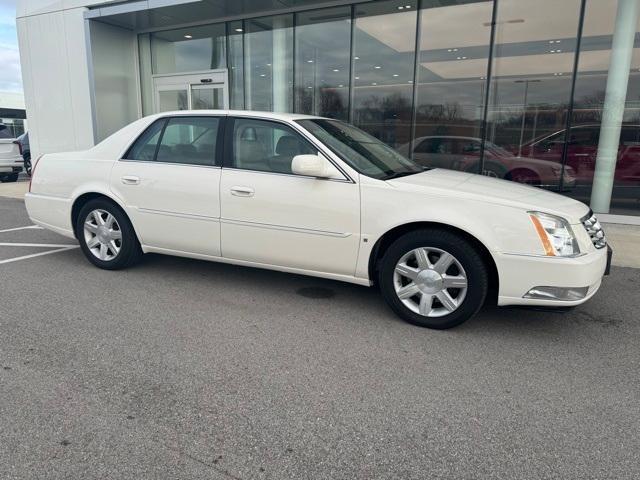 used 2006 Cadillac DTS car, priced at $7,200