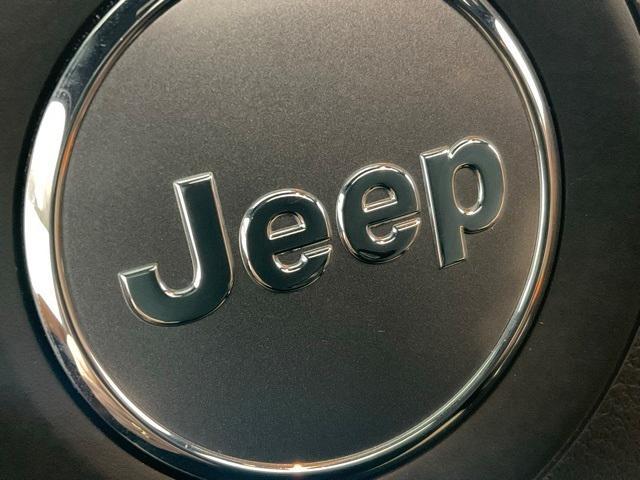 used 2021 Jeep Grand Cherokee car, priced at $24,010