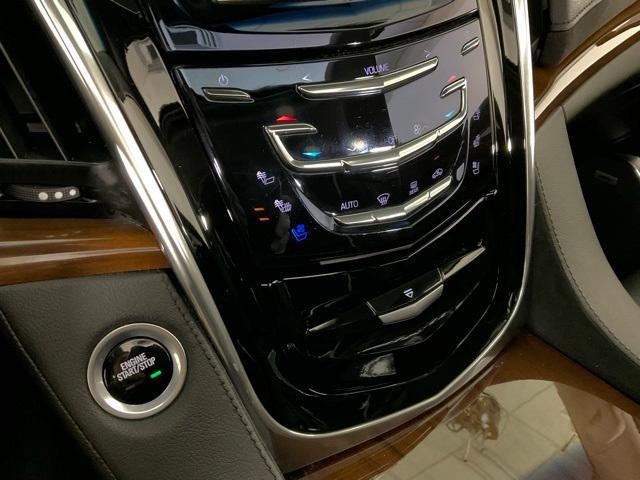 used 2019 Cadillac Escalade ESV car, priced at $34,760