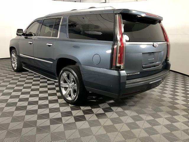 used 2019 Cadillac Escalade ESV car, priced at $34,760