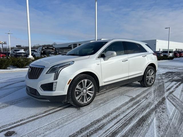 used 2023 Cadillac XT5 car, priced at $35,830