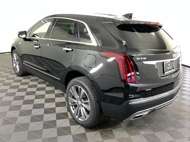 new 2025 Cadillac XT5 car, priced at $60,390