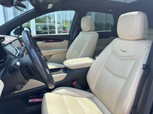 used 2019 Cadillac XT5 car, priced at $17,940