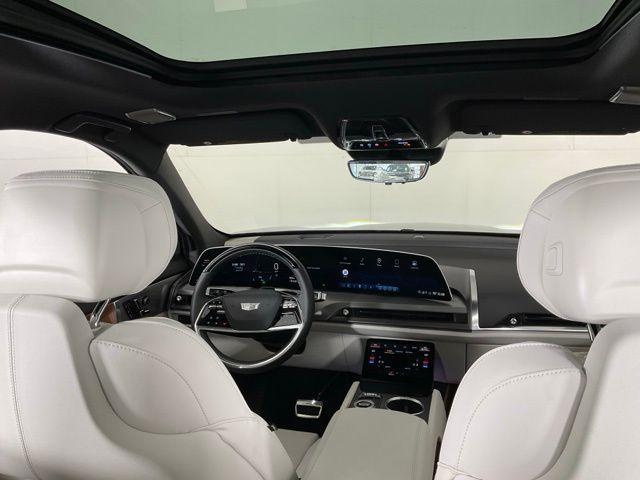 new 2026 Cadillac VISTIQ car, priced at $81,870