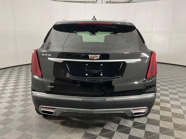 new 2025 Cadillac XT5 car, priced at $55,435
