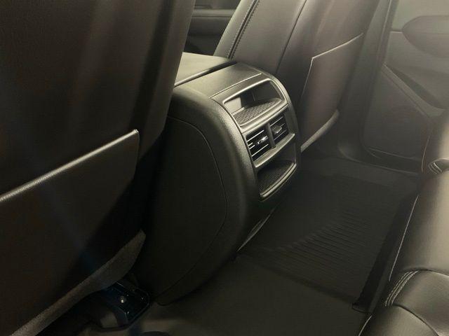 new 2025 Cadillac XT5 car, priced at $55,435