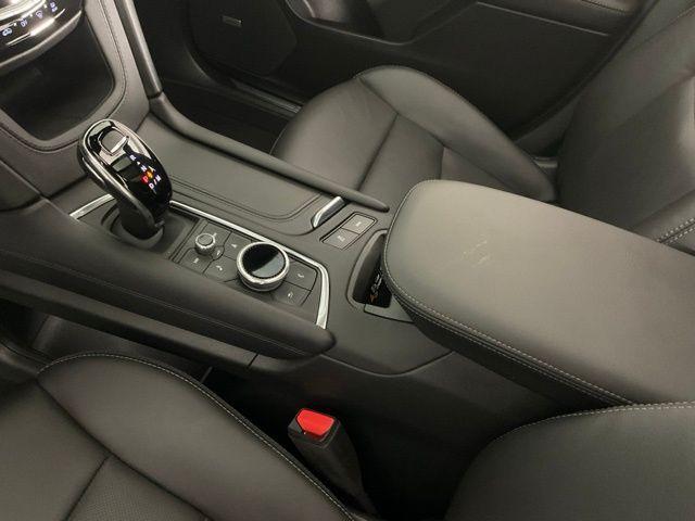 new 2025 Cadillac XT5 car, priced at $55,435