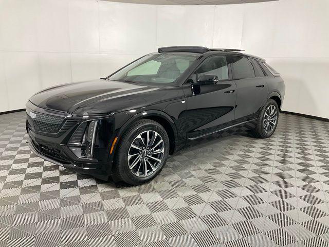 new 2025 Cadillac LYRIQ car, priced at $73,409