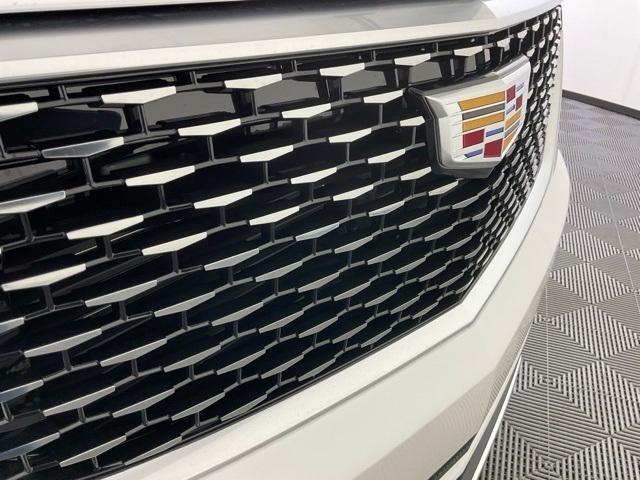 new 2025 Cadillac XT6 car, priced at $54,365