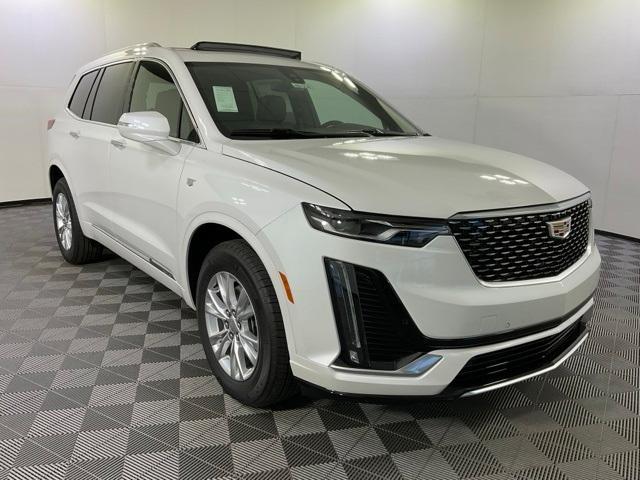new 2025 Cadillac XT6 car, priced at $54,365