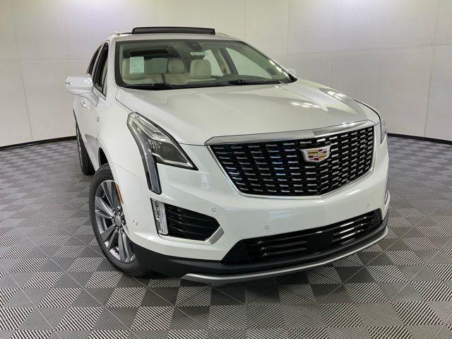 new 2025 Cadillac XT5 car, priced at $59,315