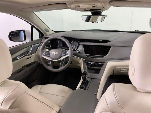 new 2025 Cadillac XT5 car, priced at $59,315