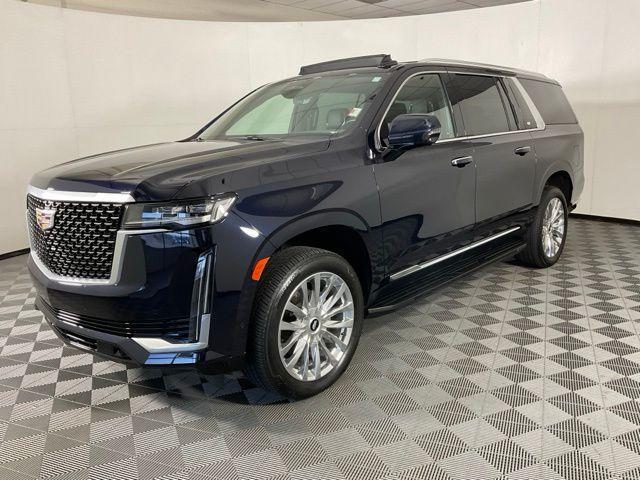 used 2023 Cadillac Escalade ESV car, priced at $72,839