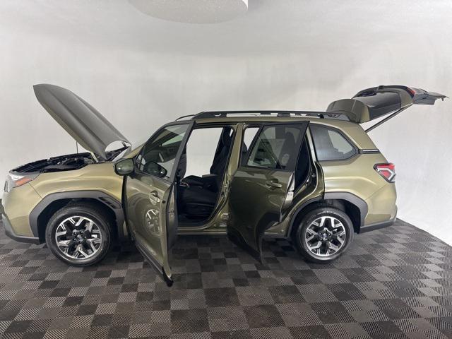 new 2025 Subaru Forester car, priced at $33,389