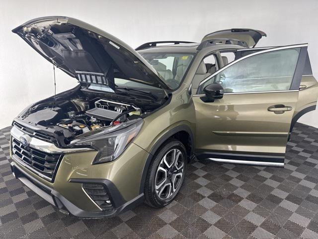 new 2025 Subaru Ascent car, priced at $45,201