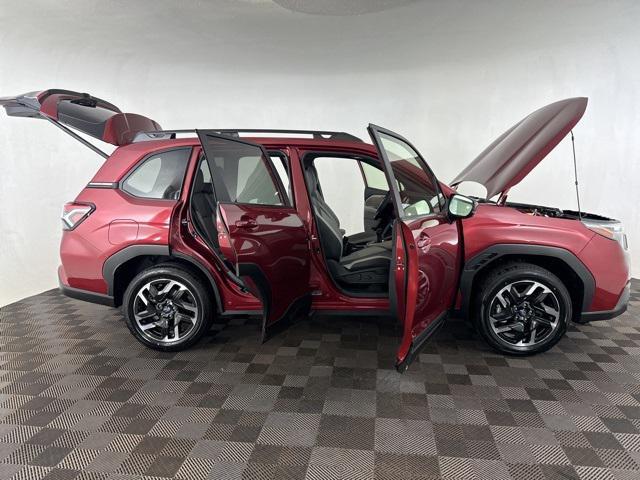 new 2025 Subaru Forester car, priced at $37,354