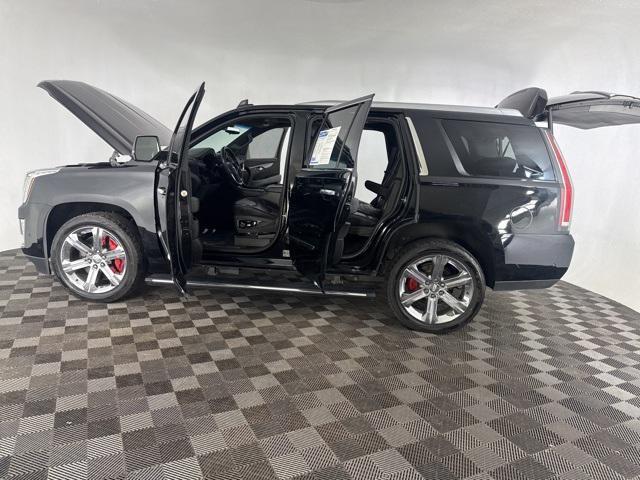 used 2019 Cadillac Escalade car, priced at $46,500