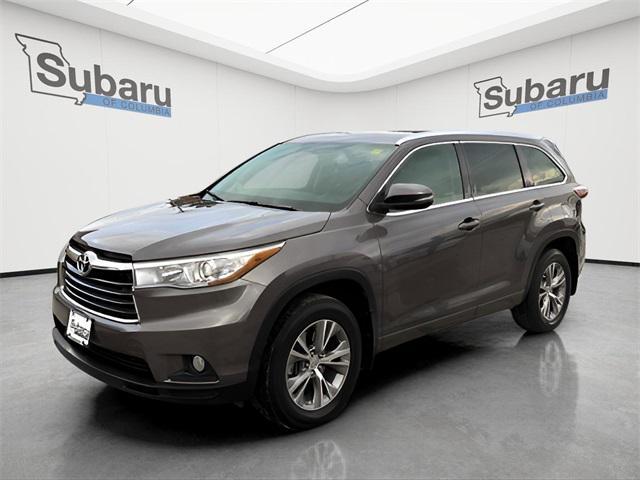 used 2015 Toyota Highlander car, priced at $19,500