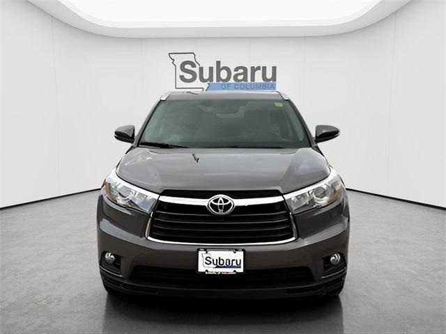 used 2015 Toyota Highlander car, priced at $19,500