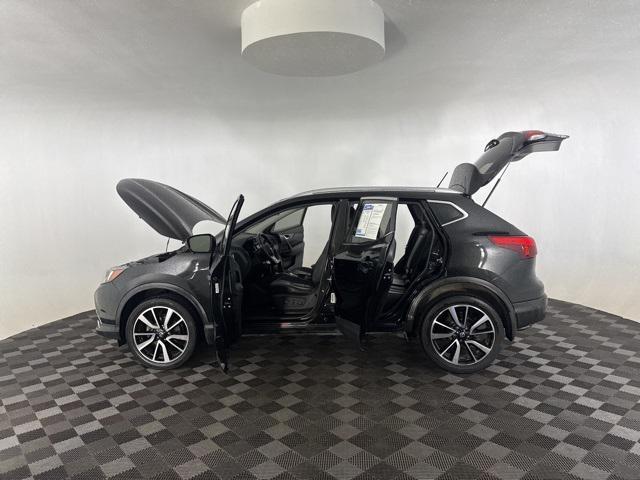 used 2018 Nissan Rogue Sport car, priced at $12,500