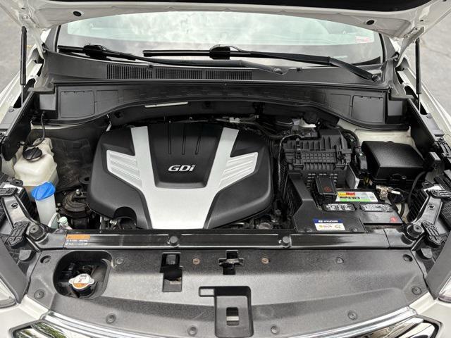 used 2013 Hyundai Santa Fe car, priced at $9,000
