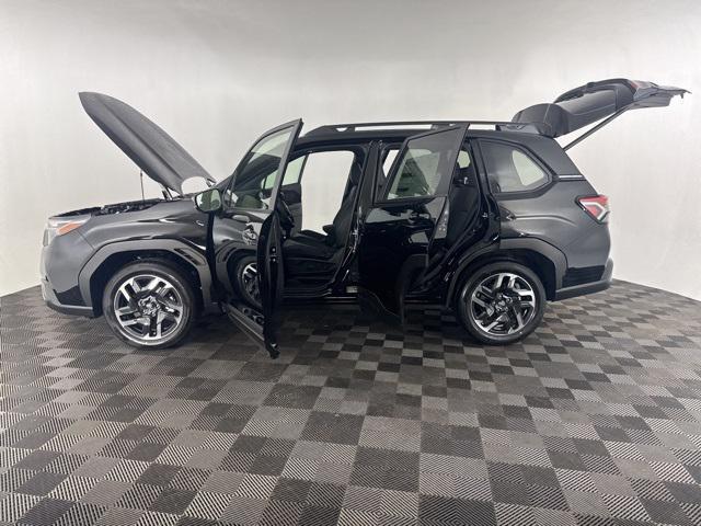 new 2025 Subaru Forester car, priced at $35,835