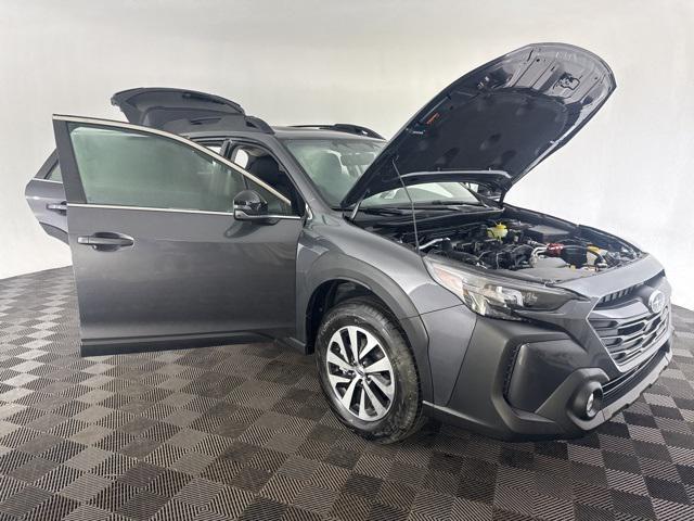 new 2025 Subaru Outback car, priced at $33,997