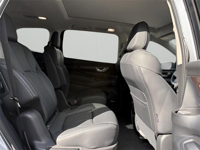 new 2025 Subaru Ascent car, priced at $50,177