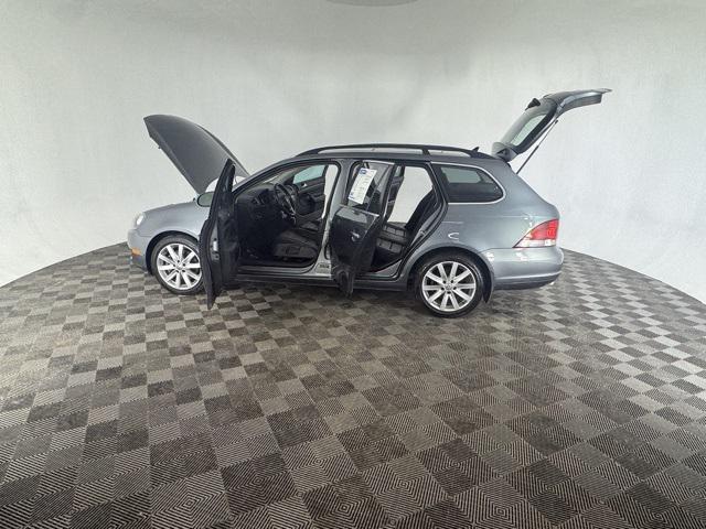 used 2013 Volkswagen Jetta SportWagen car, priced at $8,500