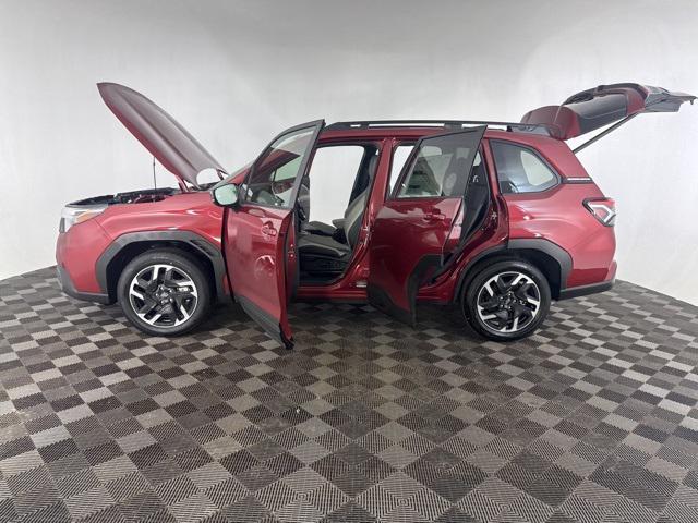 new 2025 Subaru Forester car, priced at $37,293