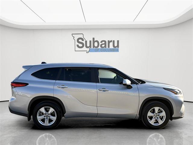 used 2023 Toyota Highlander car, priced at $35,000
