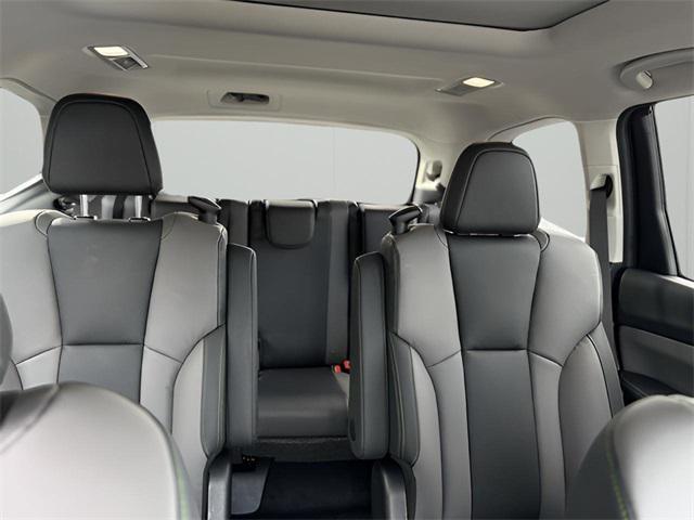 new 2025 Subaru Ascent car, priced at $42,957