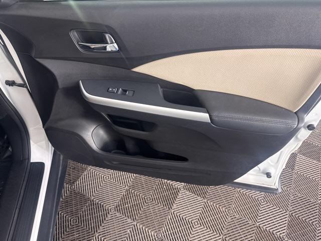 used 2015 Honda CR-V car, priced at $14,000