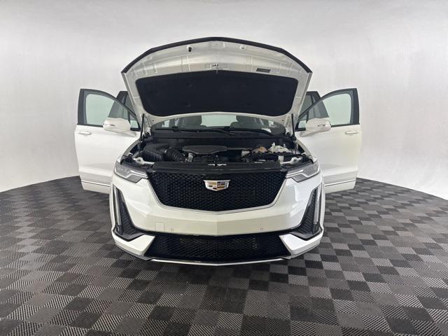 used 2021 Cadillac XT6 car, priced at $36,399