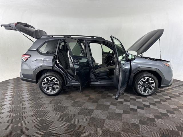 new 2025 Subaru Forester car, priced at $32,265