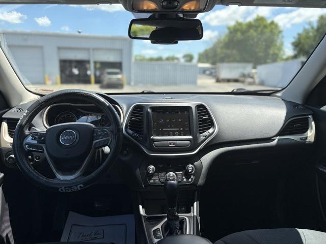 used 2015 Jeep Cherokee car, priced at $9,000