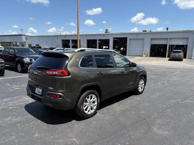 used 2015 Jeep Cherokee car, priced at $9,000