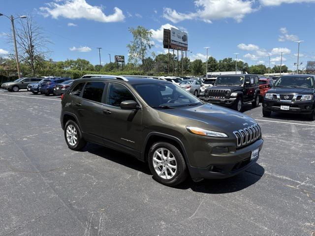 used 2015 Jeep Cherokee car, priced at $9,000