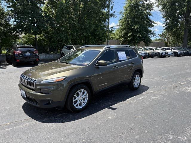 used 2015 Jeep Cherokee car, priced at $9,000