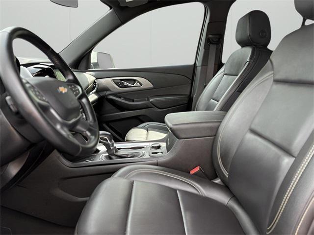 used 2023 Chevrolet Traverse car, priced at $25,800