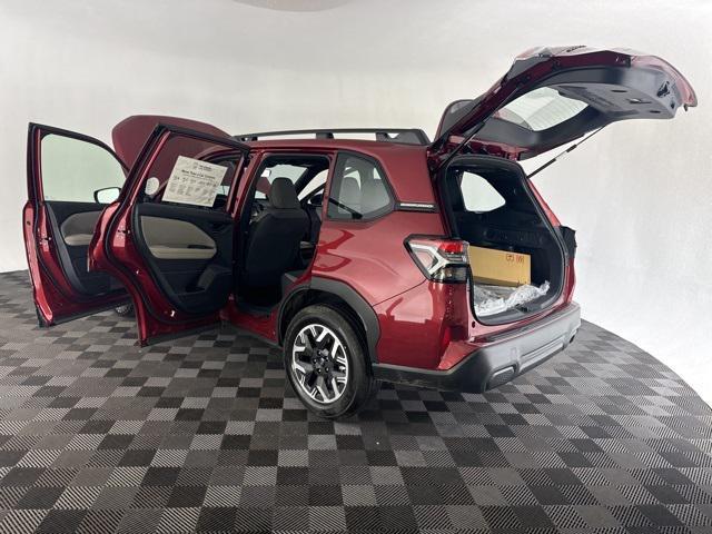 new 2025 Subaru Forester car, priced at $30,166